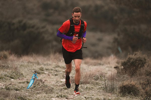 Comment la technologie des drones est-elle utilisée pour améliorer les tactiques de jeu en football?